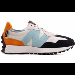 New Balance Moonbeam 327 Women’ Sneaker